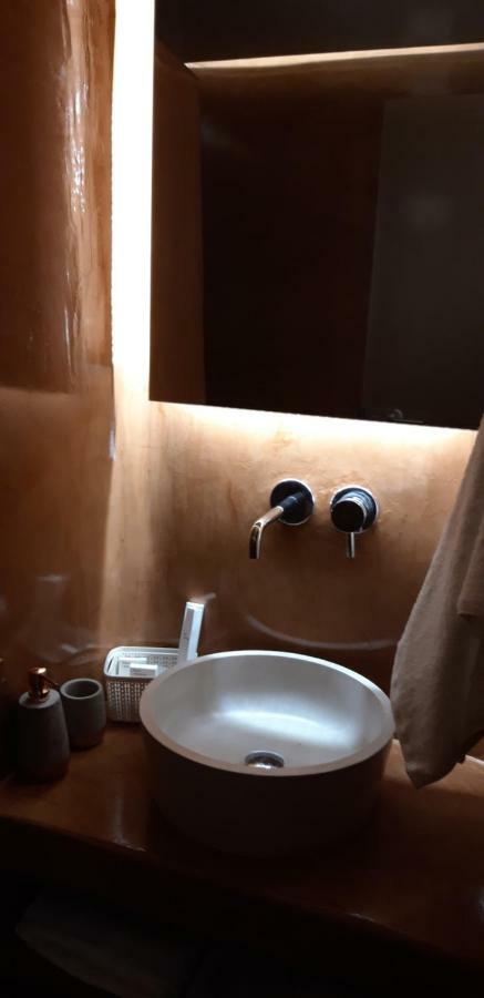 King Suite Spa Bath