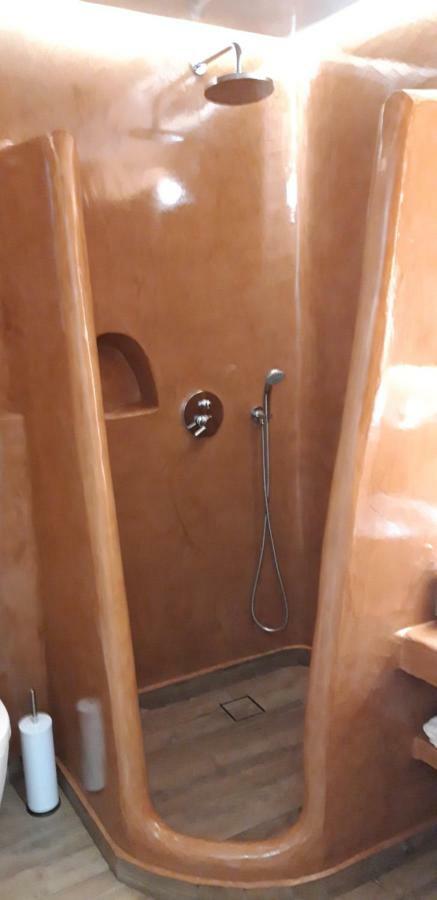 King Suite Spa Bath
