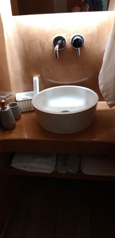 King Suite Spa Bath