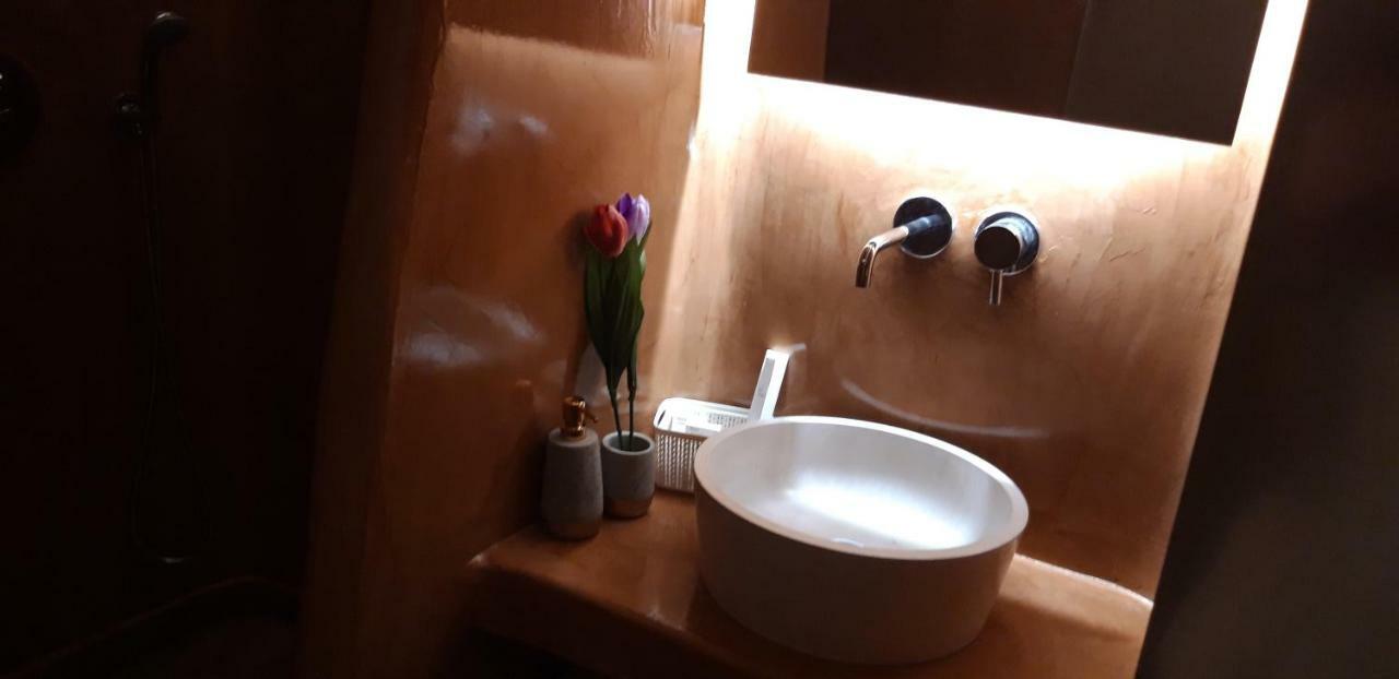 King Suite Spa Bath