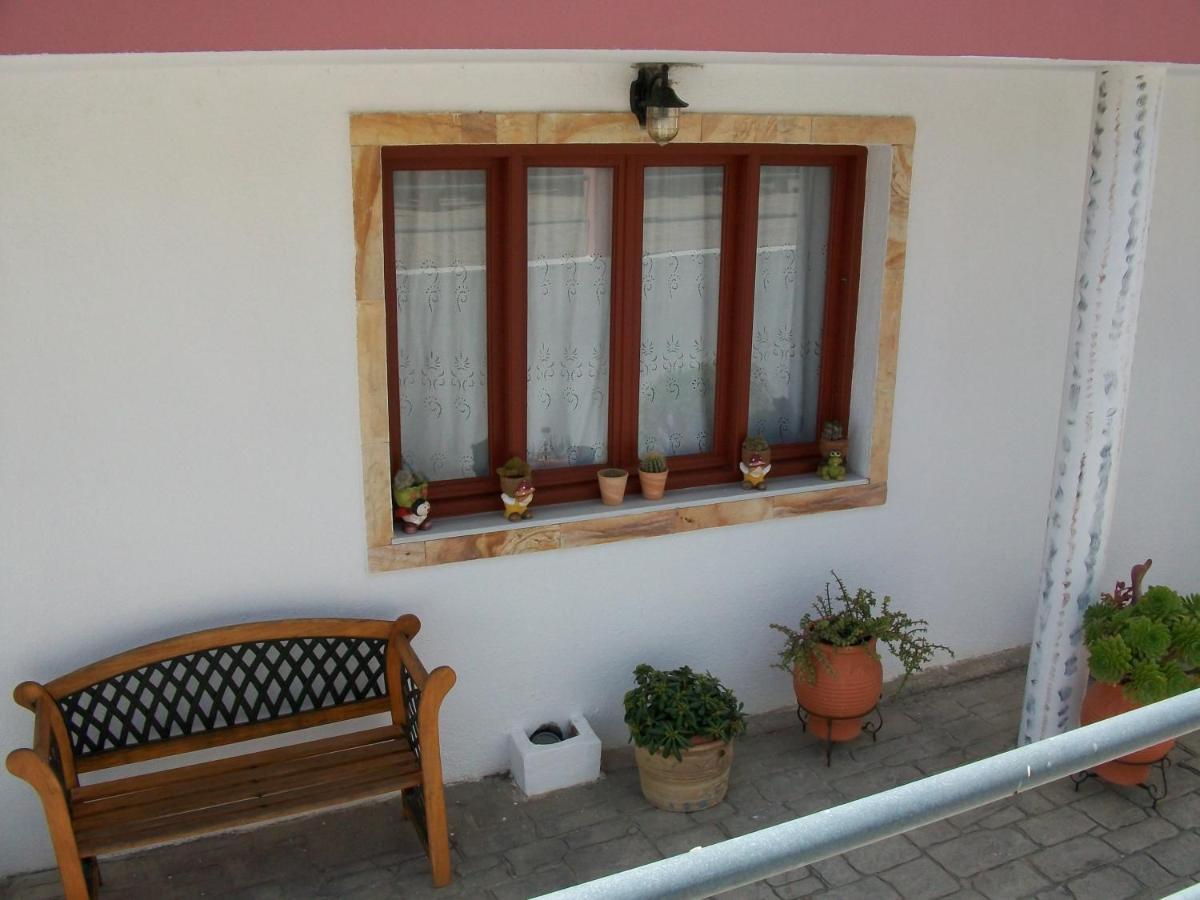 Standard Triple Room,700340677:JPEG