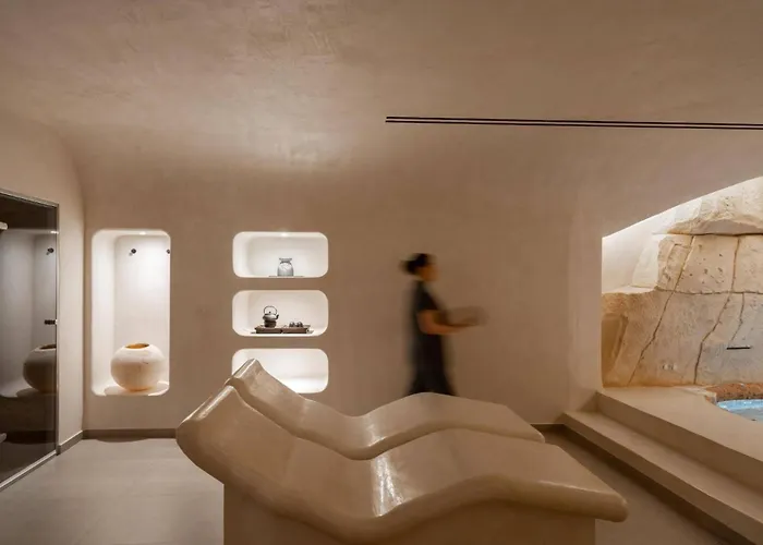Hotel with view: Theoxenia Caldera Hotel